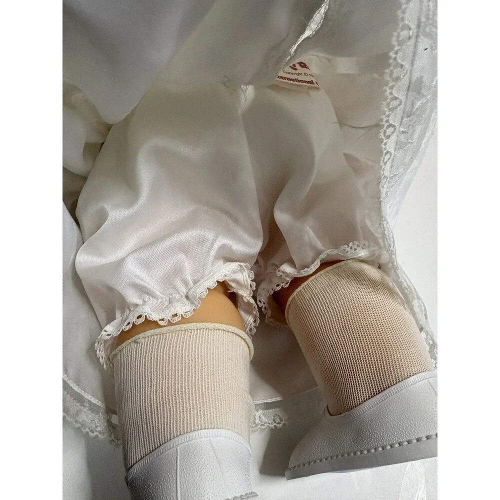 Vintage Zapf Creation Sauerkraut Bunch Dolls Brown Hair Bride & Blonde Groom 18”
